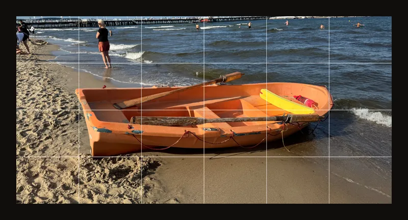 Zugeschnittenes Boot mit sechs Spalten und vier Zeilen aus dem Editor