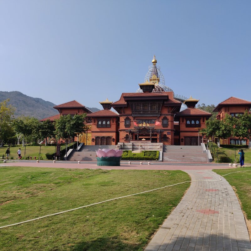 The reference photo in original color